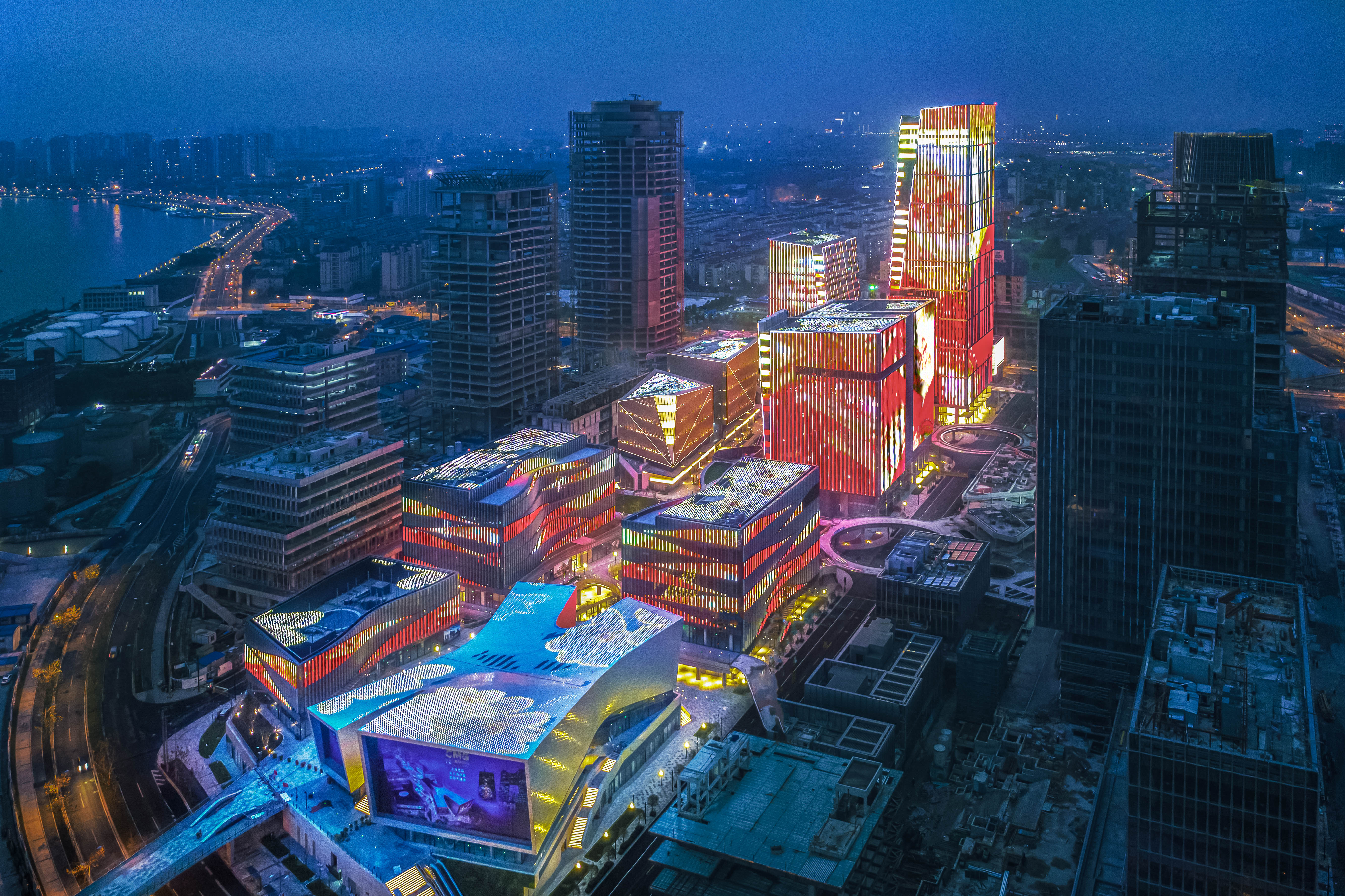 匠心之作 再創(chuàng)榮耀 | 信達電通榮獲中照照明獎一等獎